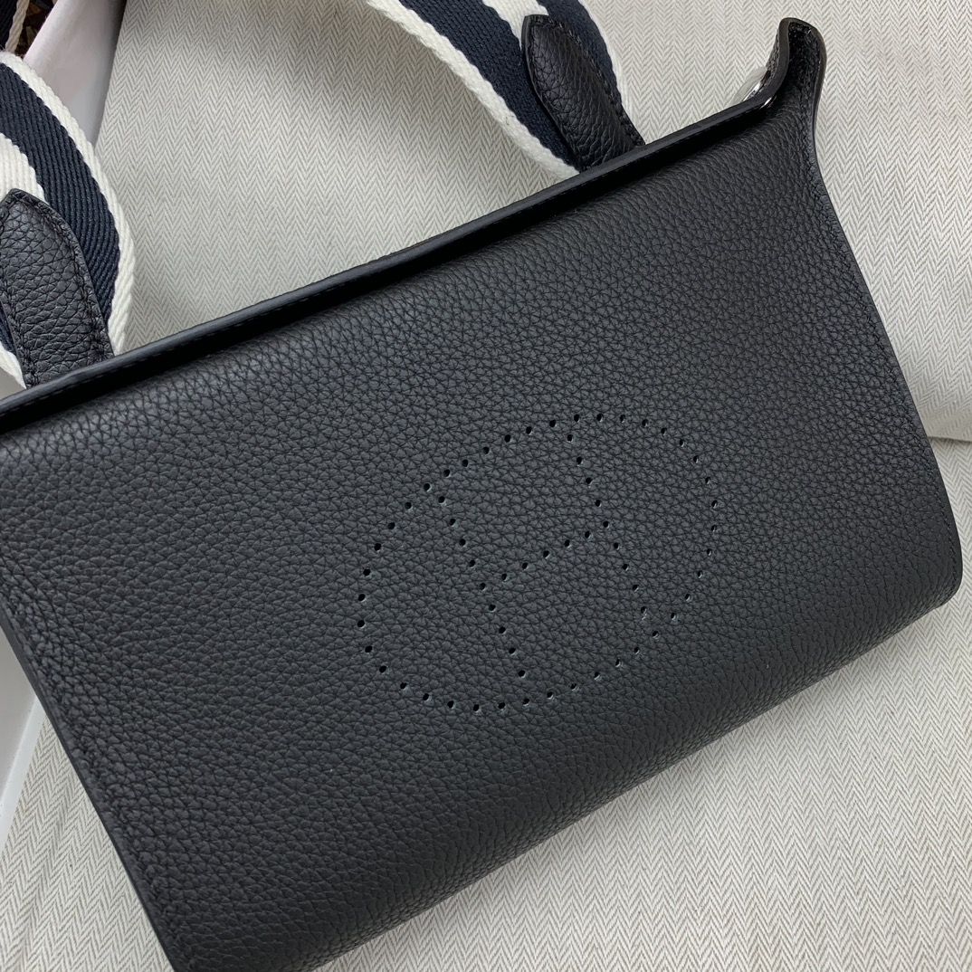 에르메스 비드포쉬 백 토고 누아